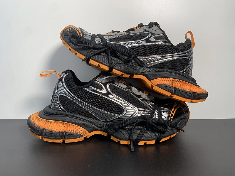 BALENCIAGA MEN'S 3XL SNEAKER