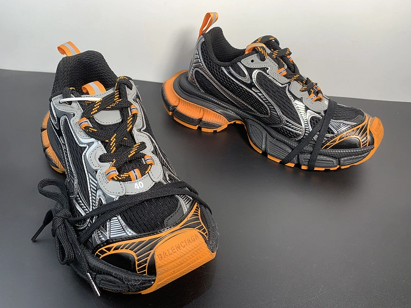 BALENCIAGA MEN'S 3XL SNEAKER