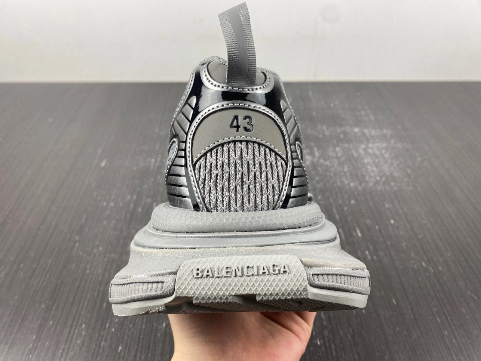 BALENCIAGA MEN'S 3XL SNEAKER