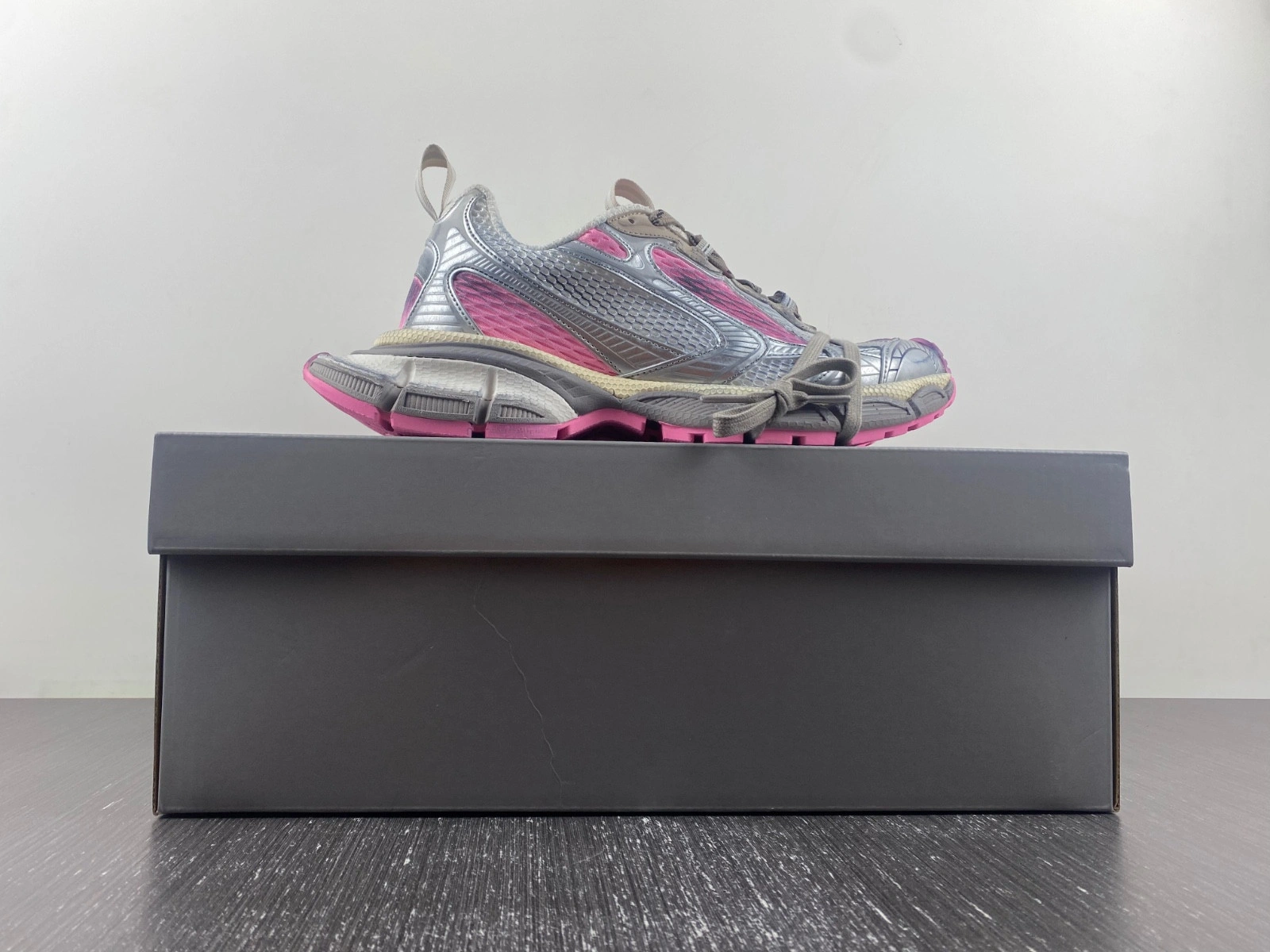 BALENCIAGA MEN'S 3XL SNEAKER