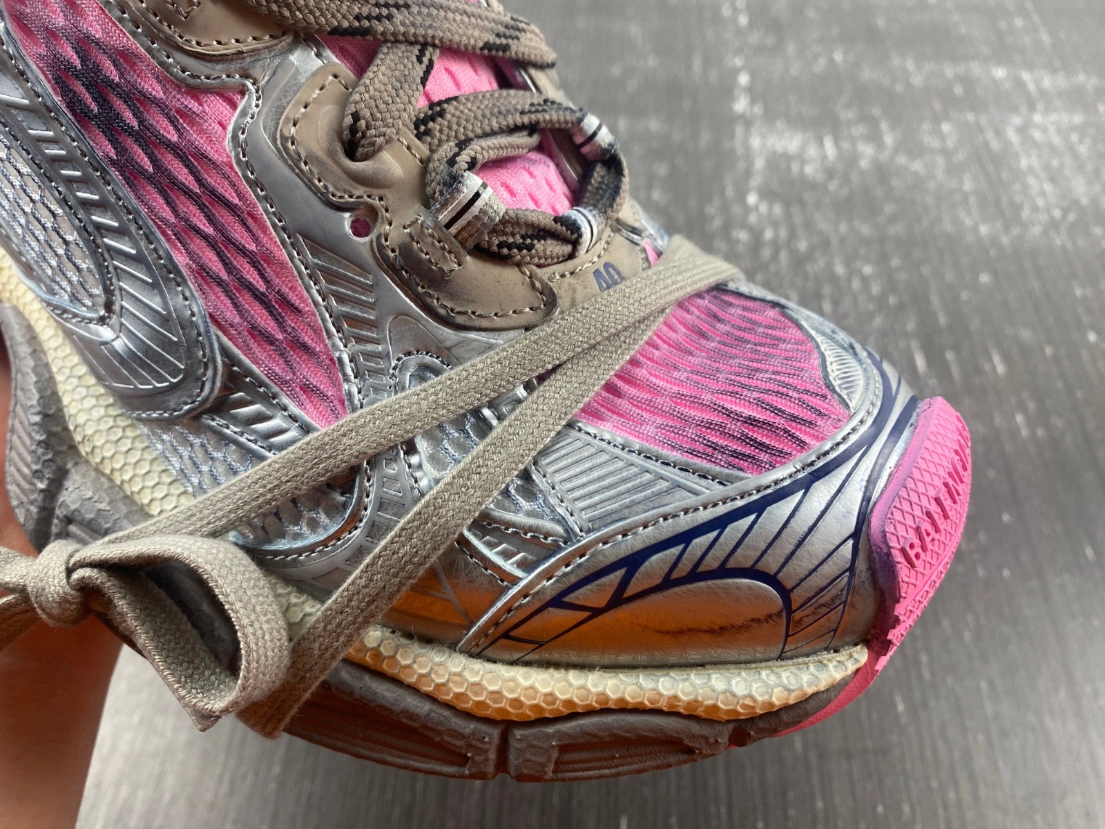 BALENCIAGA MEN'S 3XL SNEAKER