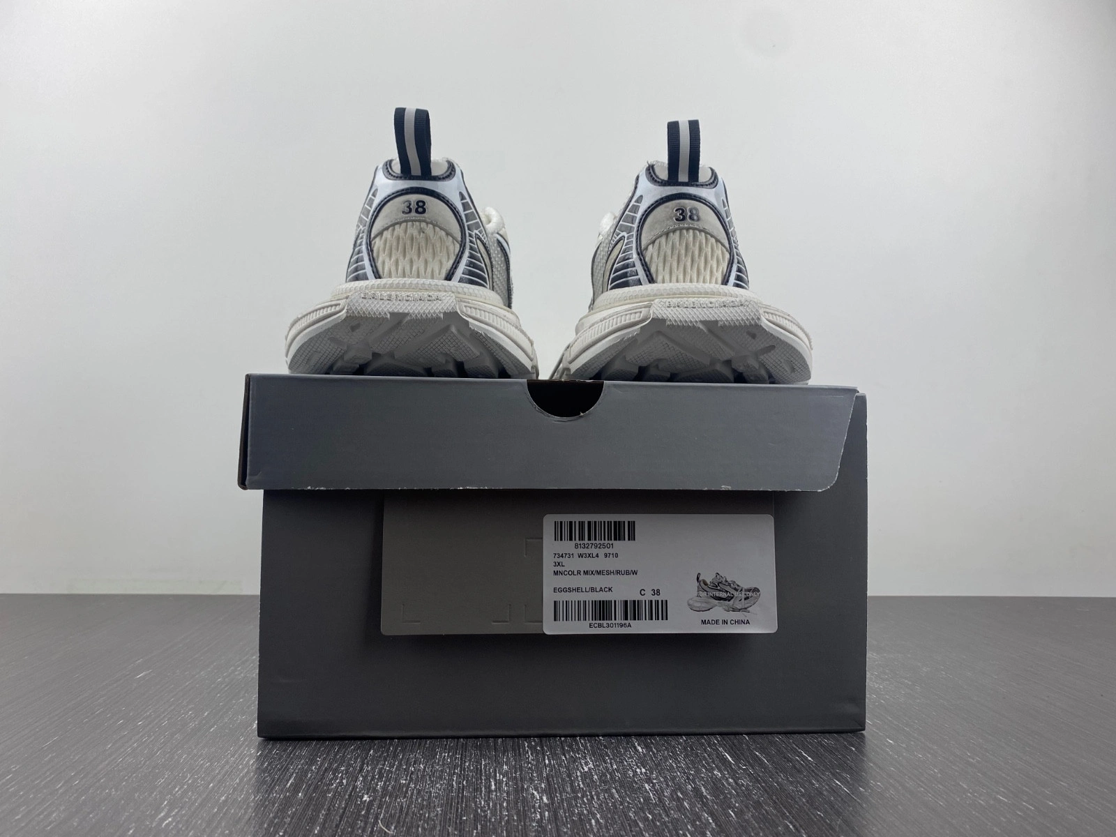 BALENCIAGA MEN'S 3XL SNEAKER