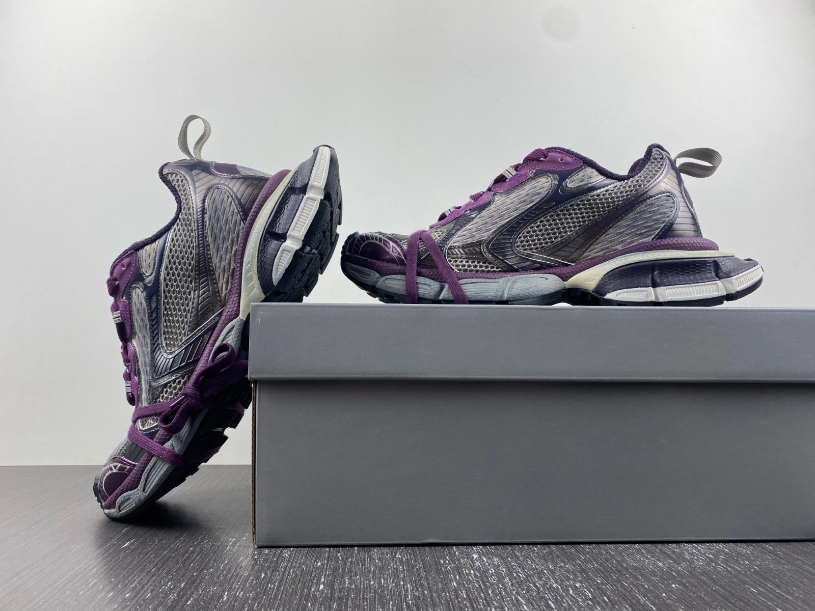 BALENCIAGA MEN'S 3XL SNEAKER