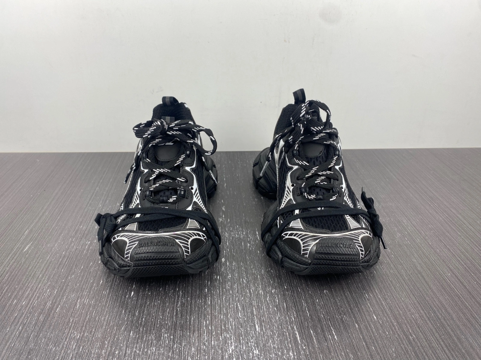 BALENCIAGA MEN'S 3XL SNEAKER