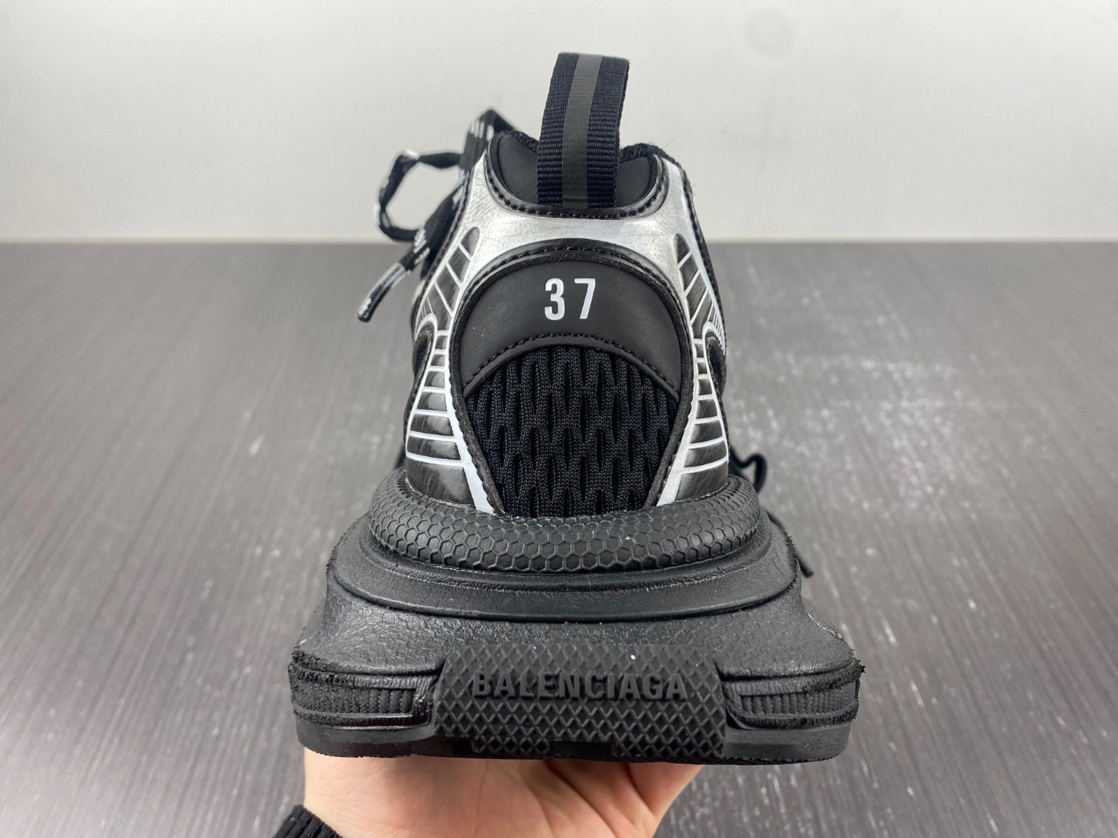 BALENCIAGA MEN'S 3XL SNEAKER