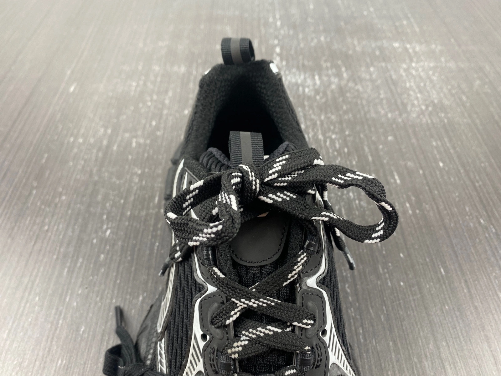BALENCIAGA MEN'S 3XL SNEAKER