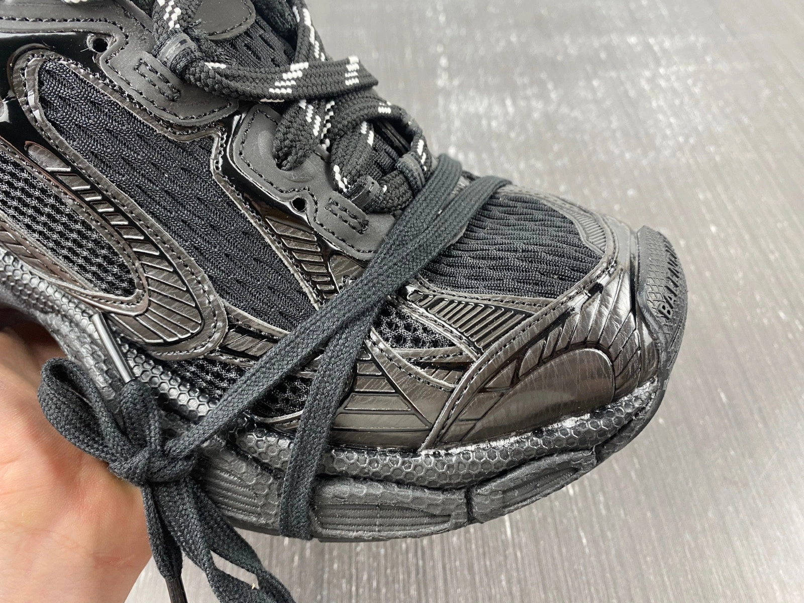 BALENCIAGA MEN'S 3XL SNEAKER