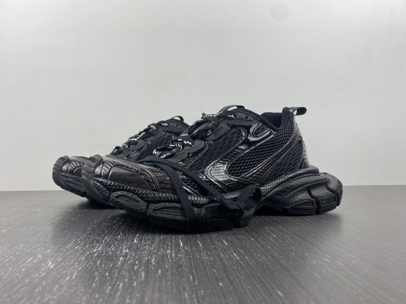 BALENCIAGA MEN'S 3XL SNEAKER
