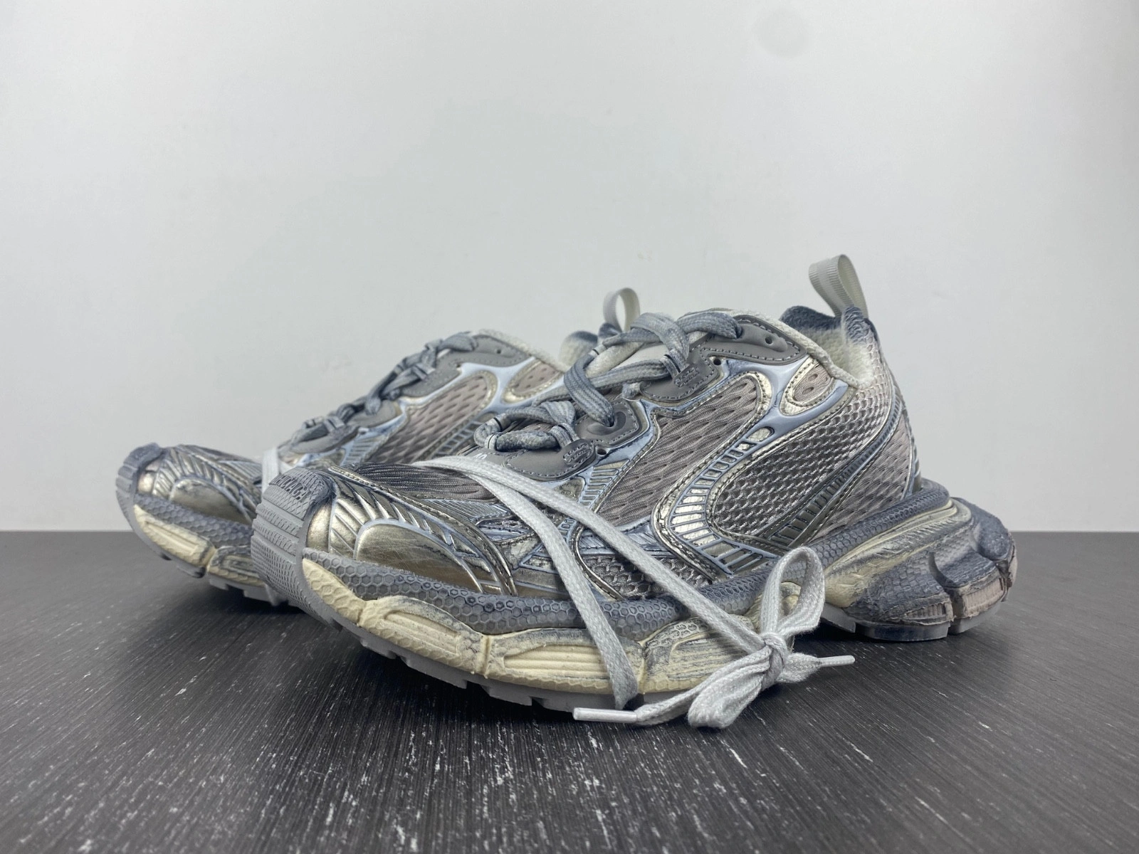 BALENCIAGA MEN'S 3XL SNEAKER