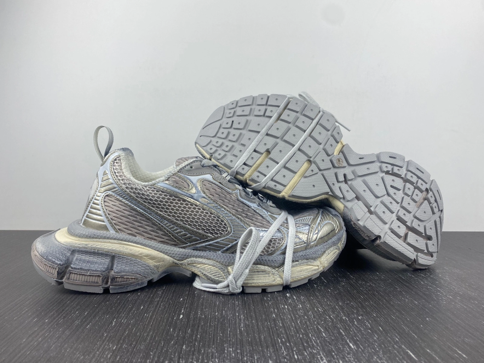 BALENCIAGA MEN'S 3XL SNEAKER