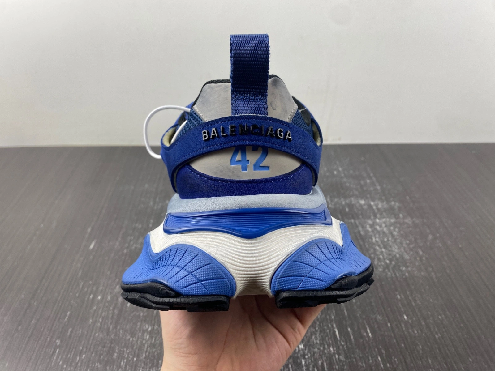BALENCIAGA MEN'S CARGO SNEAKER
