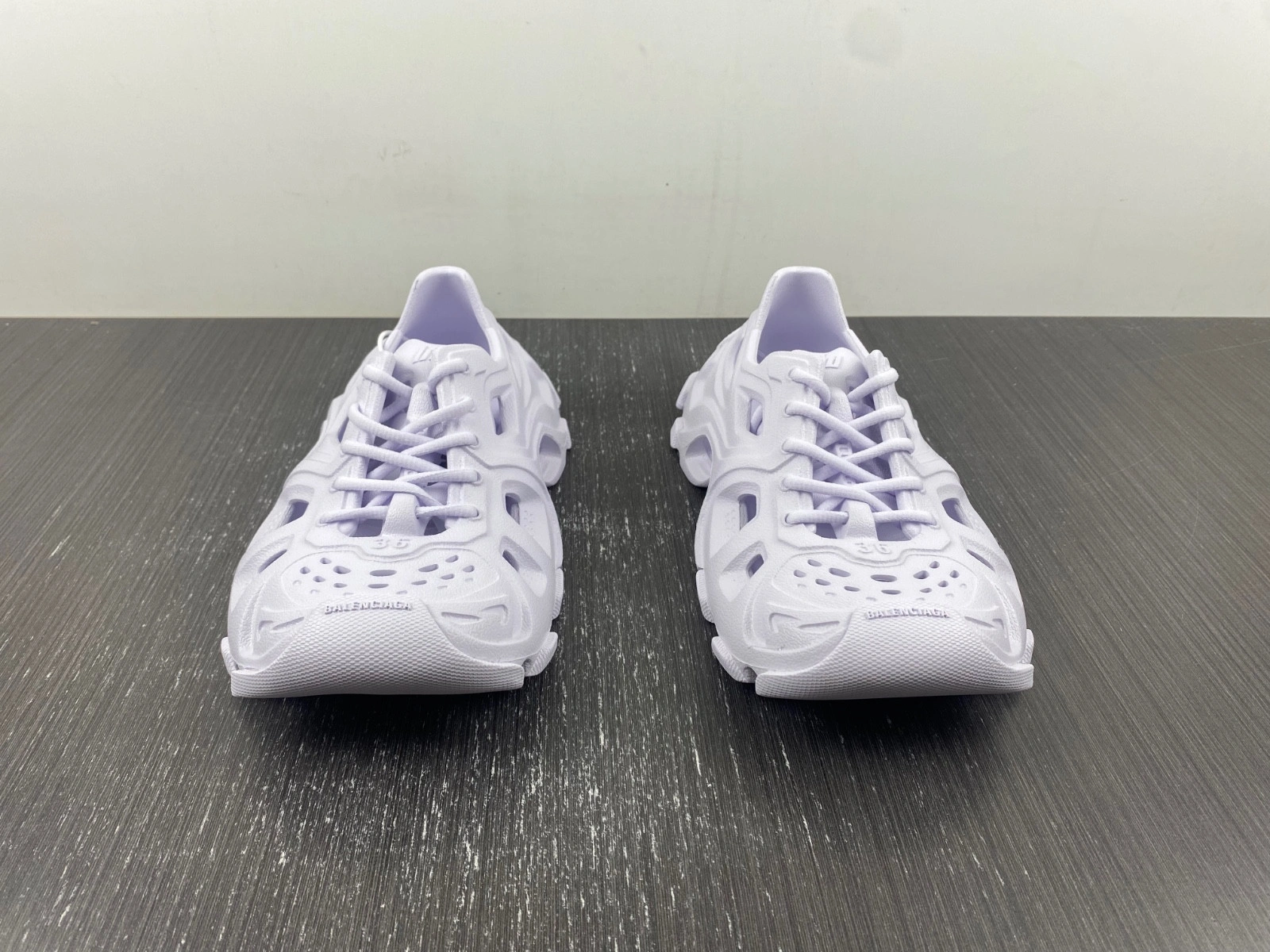BALENCIAGA MEN'S HD LACE-UP SNEAKER