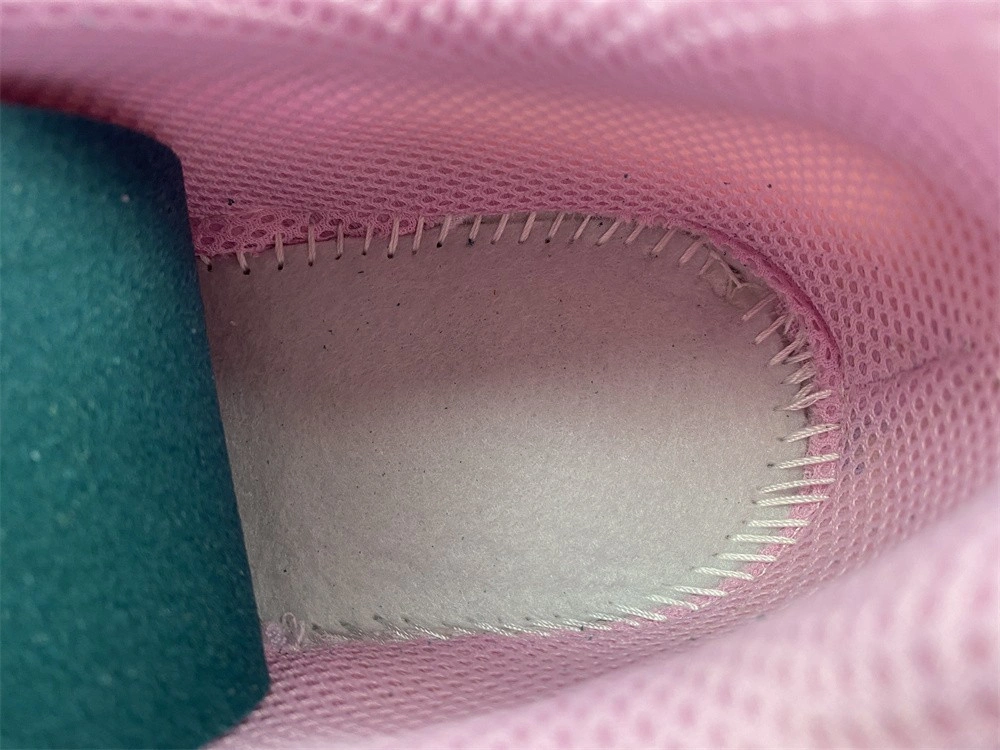 BALENCIAGA MEN'S PHANTOM SNEAKER IN PINK
