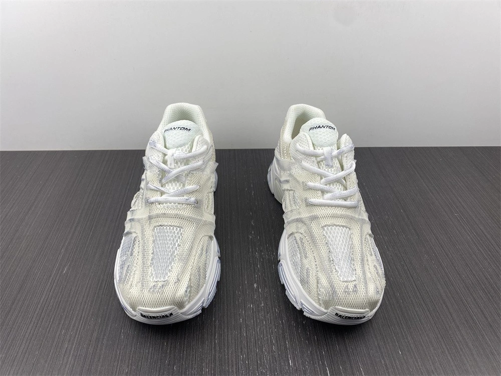 BALENCIAGA MEN'S PHANTOM SNEAKER IN WHITE  678869W2E909000