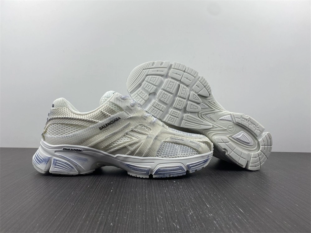 BALENCIAGA MEN'S PHANTOM SNEAKER IN WHITE  678869W2E909000
