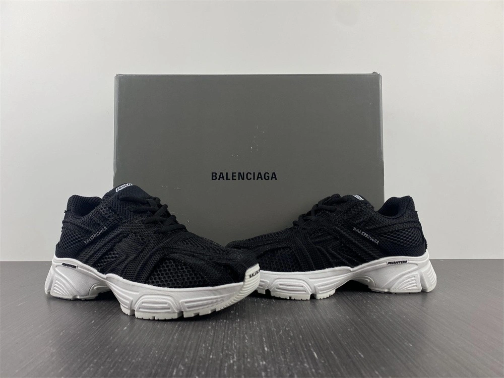 BALENCIAGA MEN'S PHANTOM SNEAKER