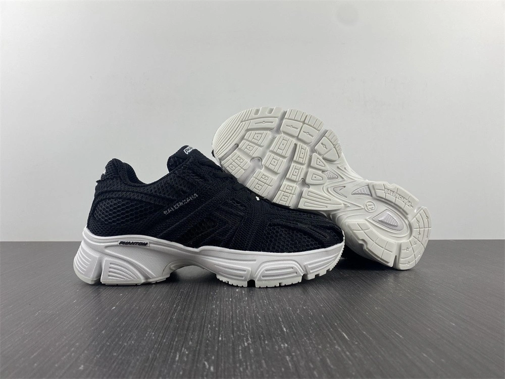 BALENCIAGA MEN'S PHANTOM SNEAKER