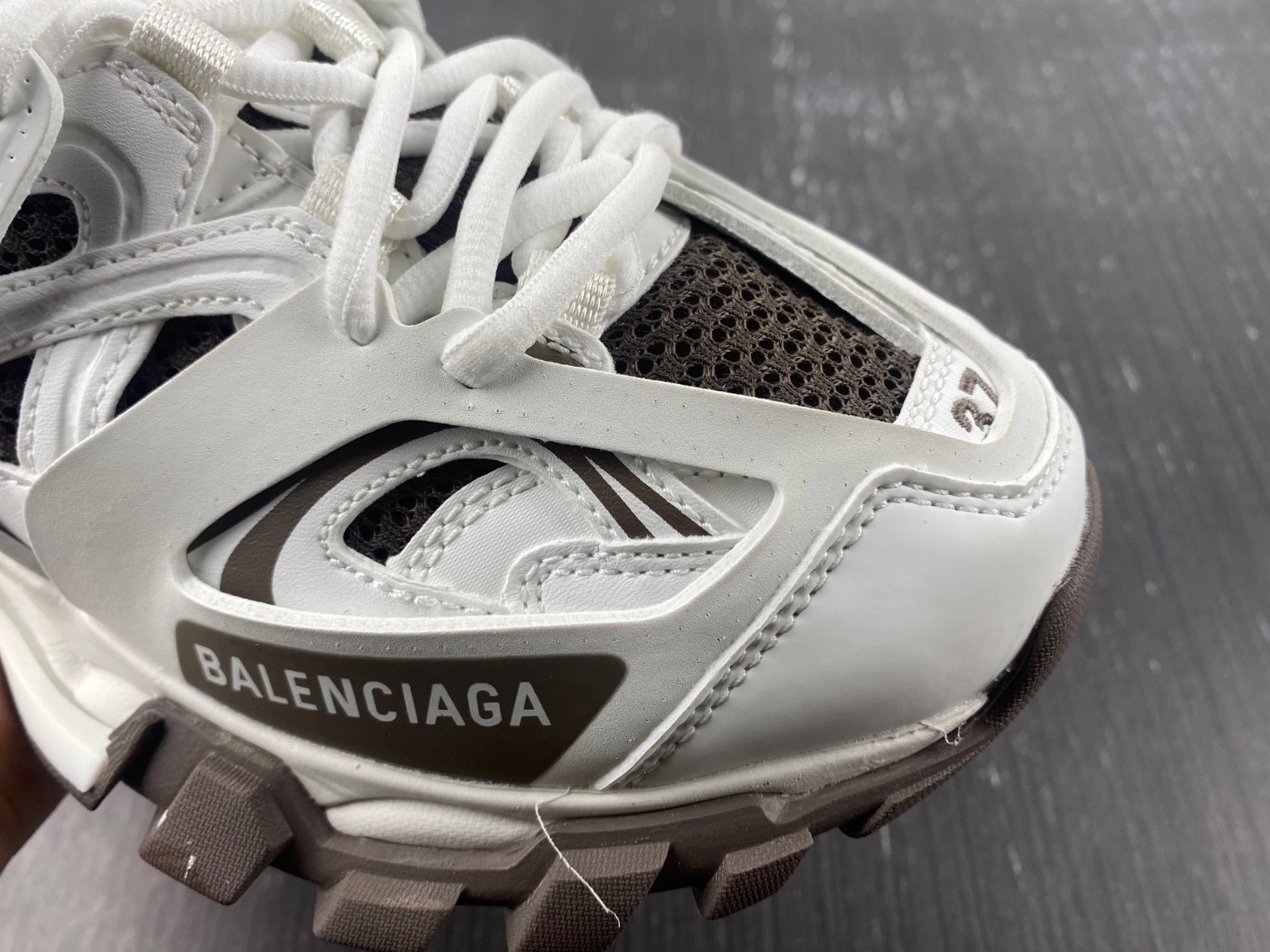 BALENCIAGA MEN'S TRACK.3 SNEAKER IN GREY 542023W3AC11897