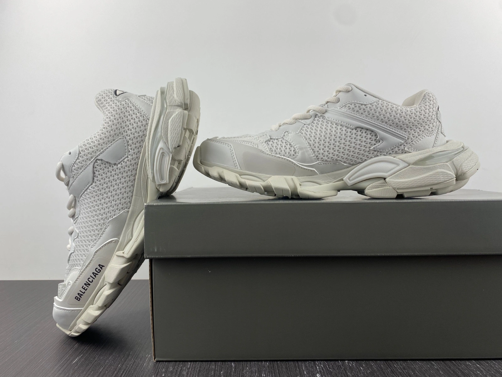 BALENCIAGA MEN'S TRACK.3 SNEAKER IN WHITE