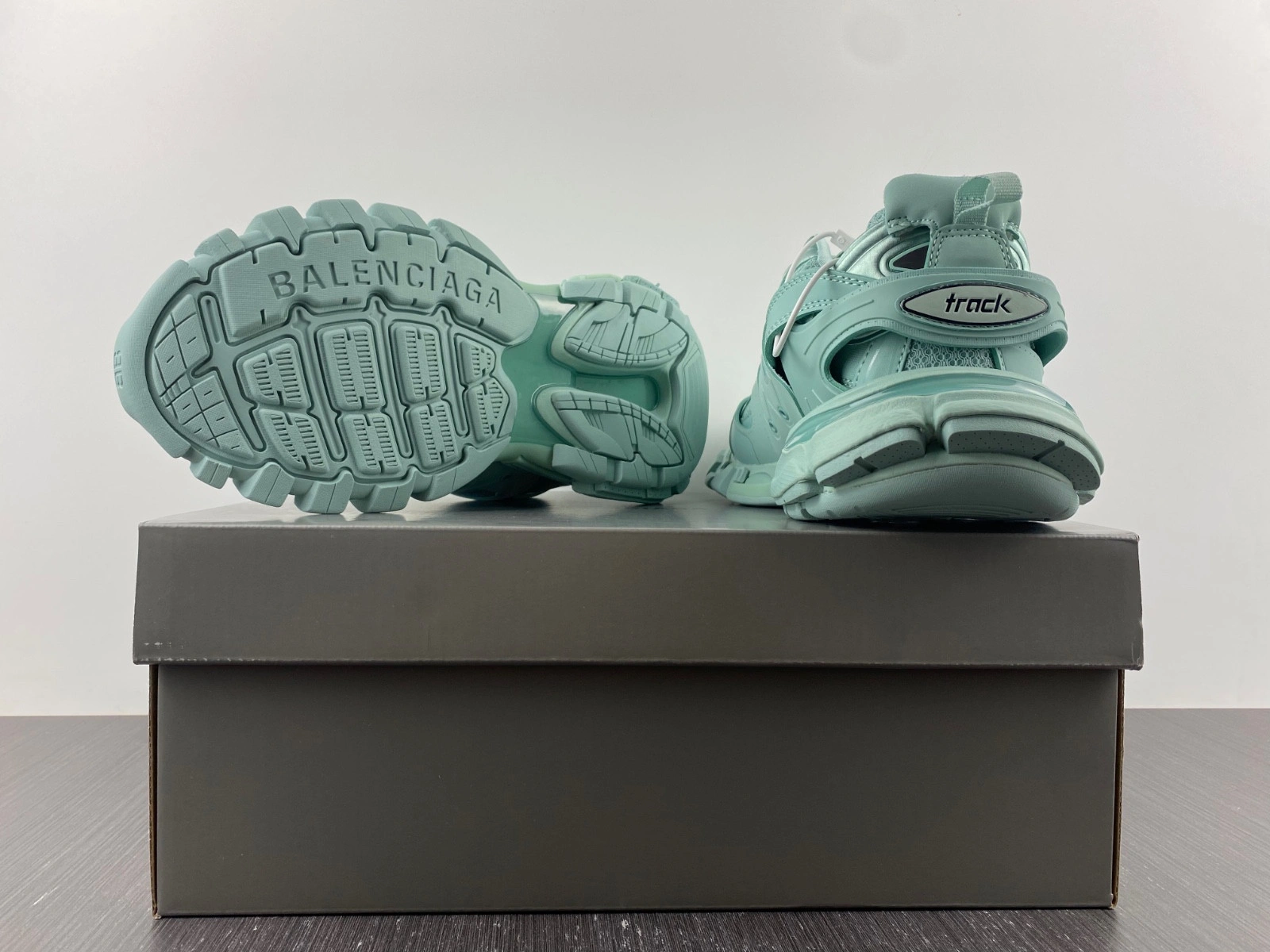 BALENCIAGA MEN'S TRACK.3 SNEAKER
