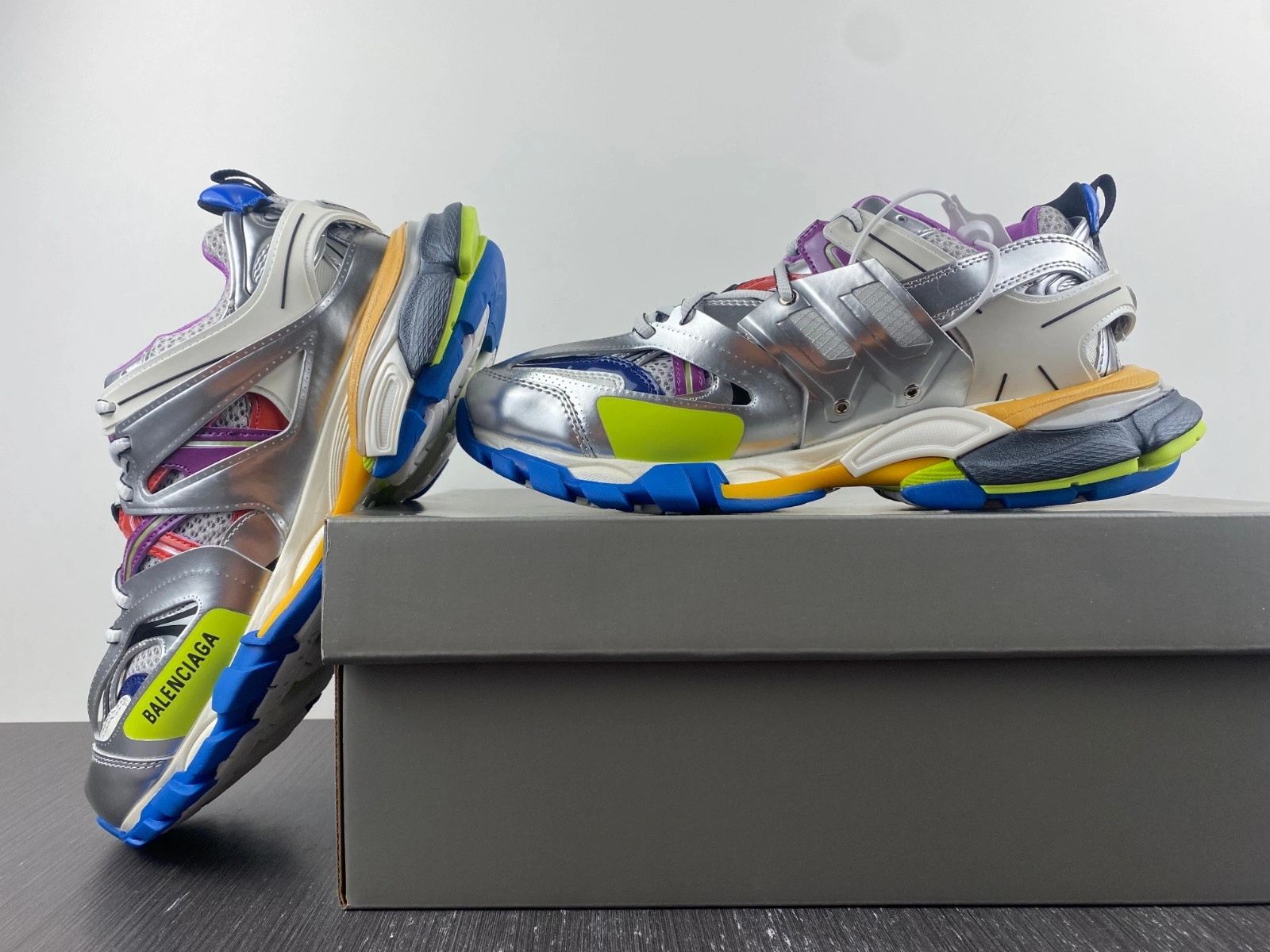 BALENCIAGA MEN'S TRACK.3 SNEAKER