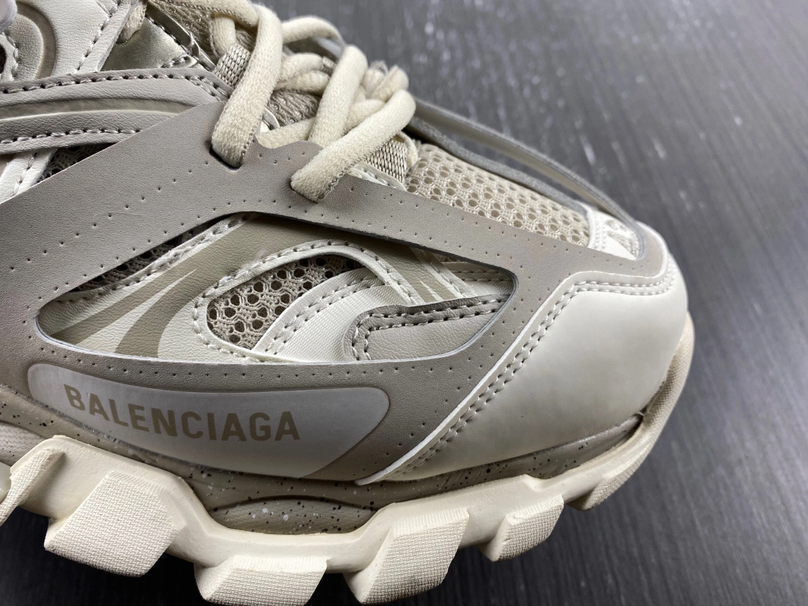 BALENCIAGA MEN'S TRACK.3 SNEAKER