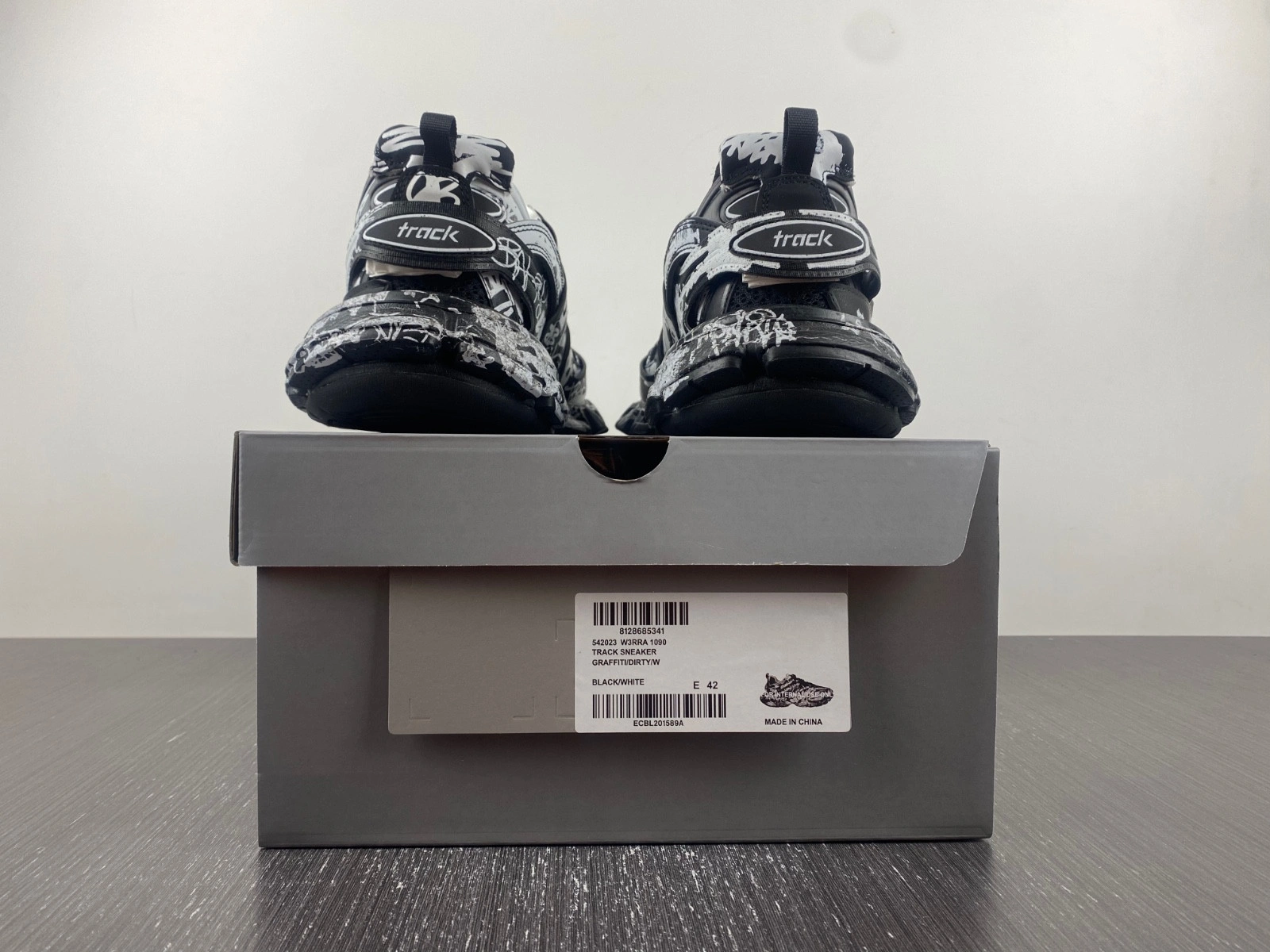 BALENCIAGA MEN'S TRACK.3 SNEAKER