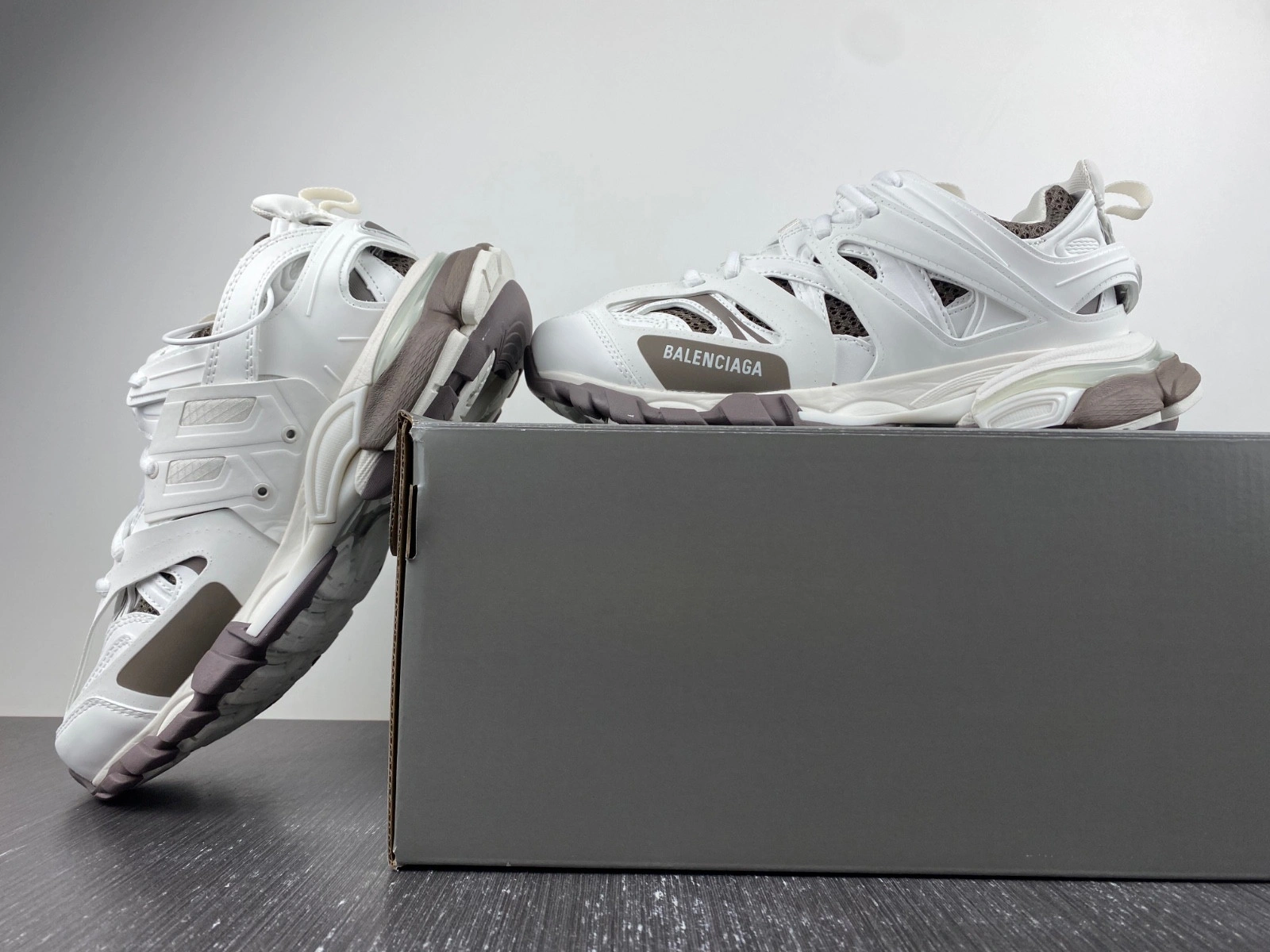 BALENCIAGA MEN'S TRACK.3 SNEAKER