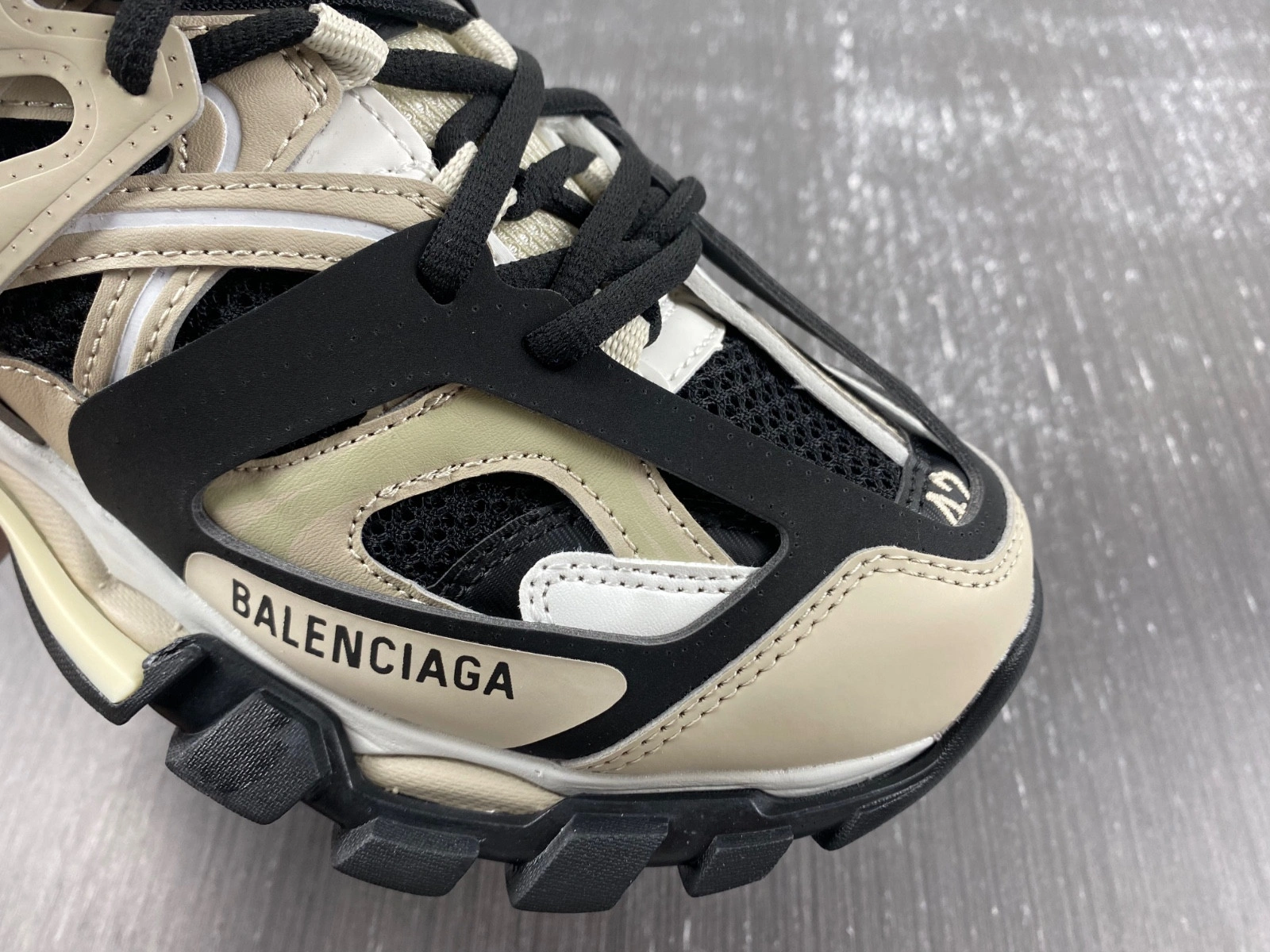 BALENCIAGA MEN'S TRACK.3 SNEAKER