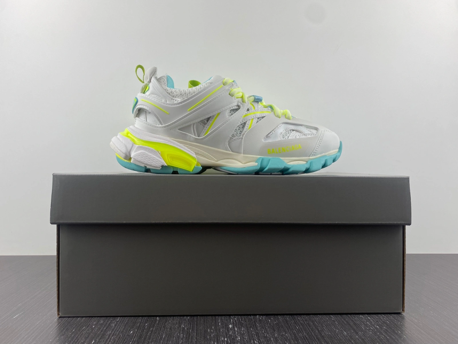 BALENCIAGA MEN'S TRACK.3 SNEAKER