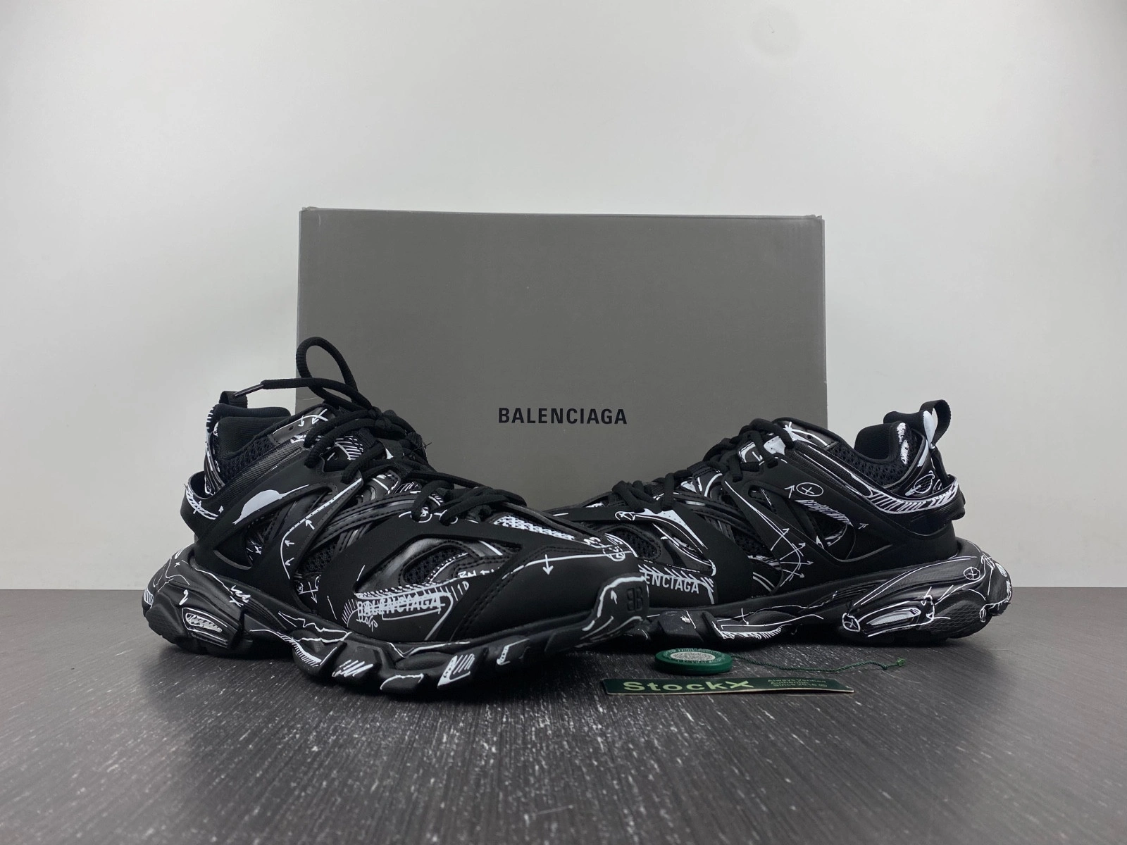 BALENCIAGA MEN'S TRACK.3 SNEAKER
