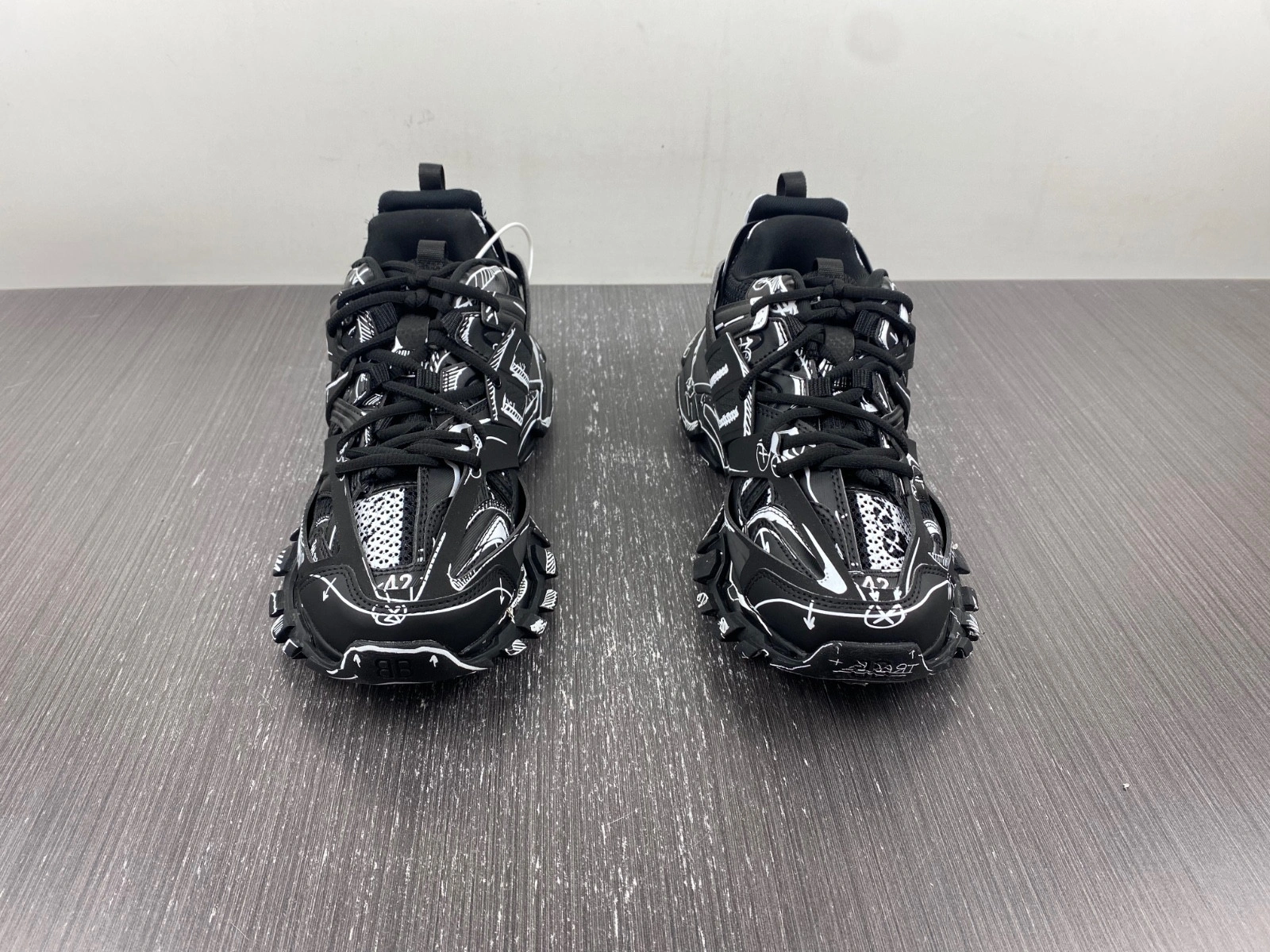 BALENCIAGA MEN'S TRACK.3 SNEAKER