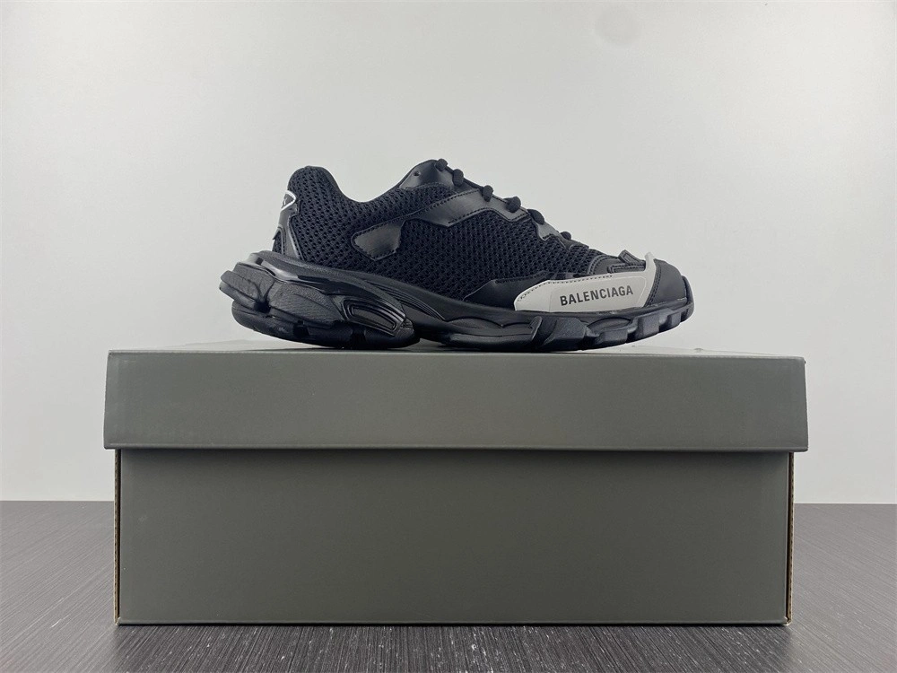 BALENCIAGA MEN'S TRACK.3 SNEAKER