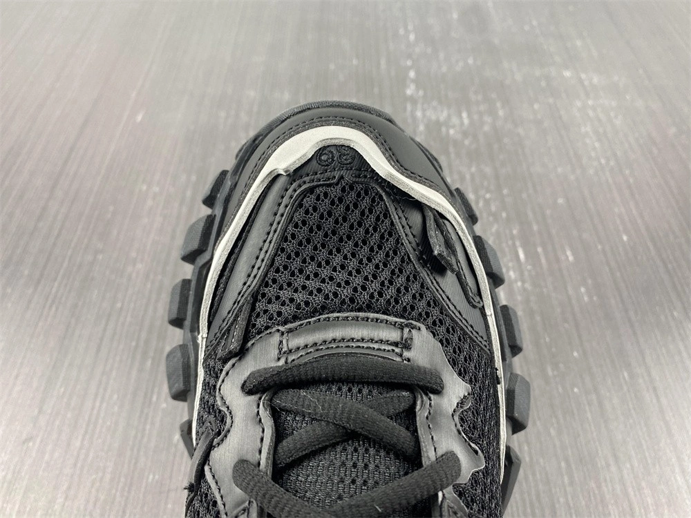 BALENCIAGA MEN'S TRACK.3 SNEAKER