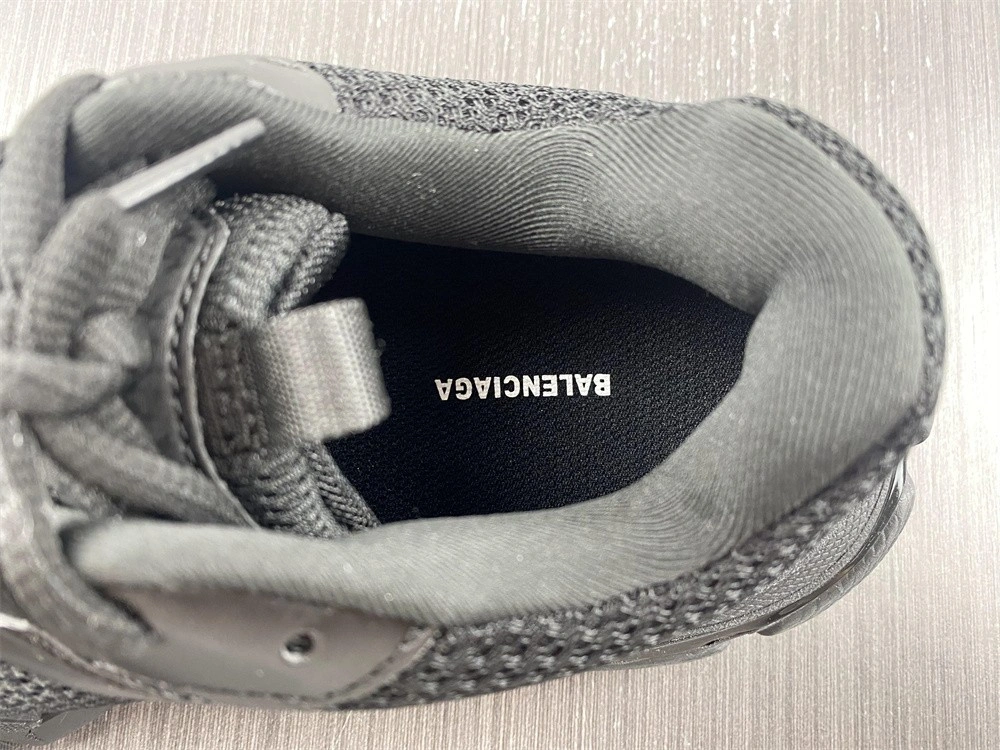 BALENCIAGA MEN'S TRACK.3 SNEAKER