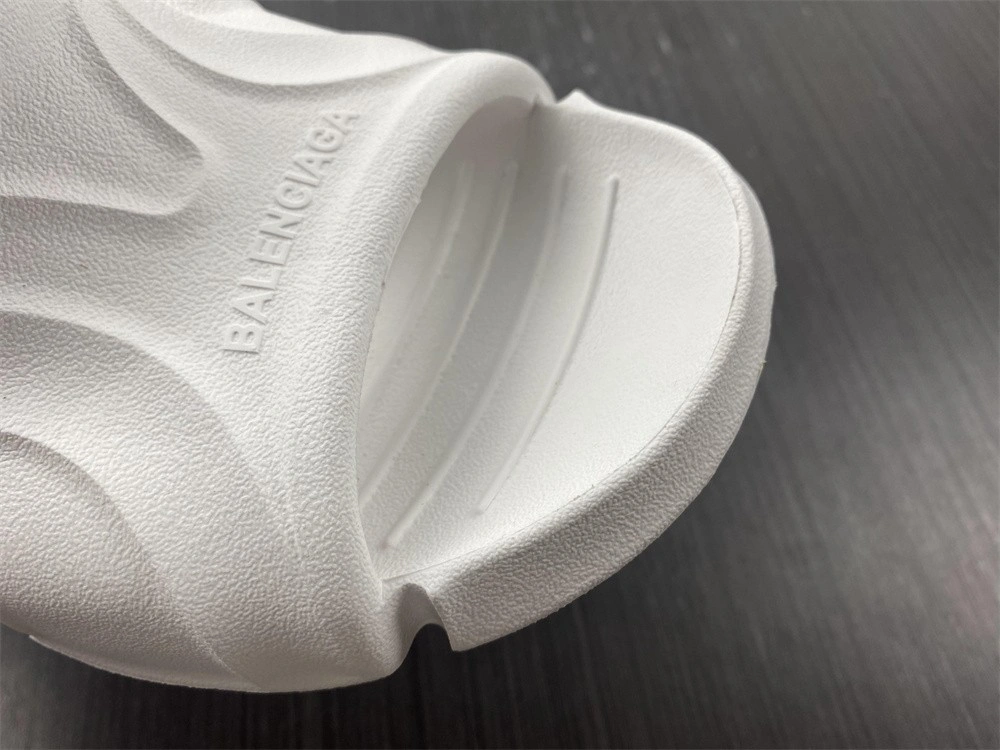 BALENCIAGA MOLD SLIDE SANDAL   653874W3CE29000