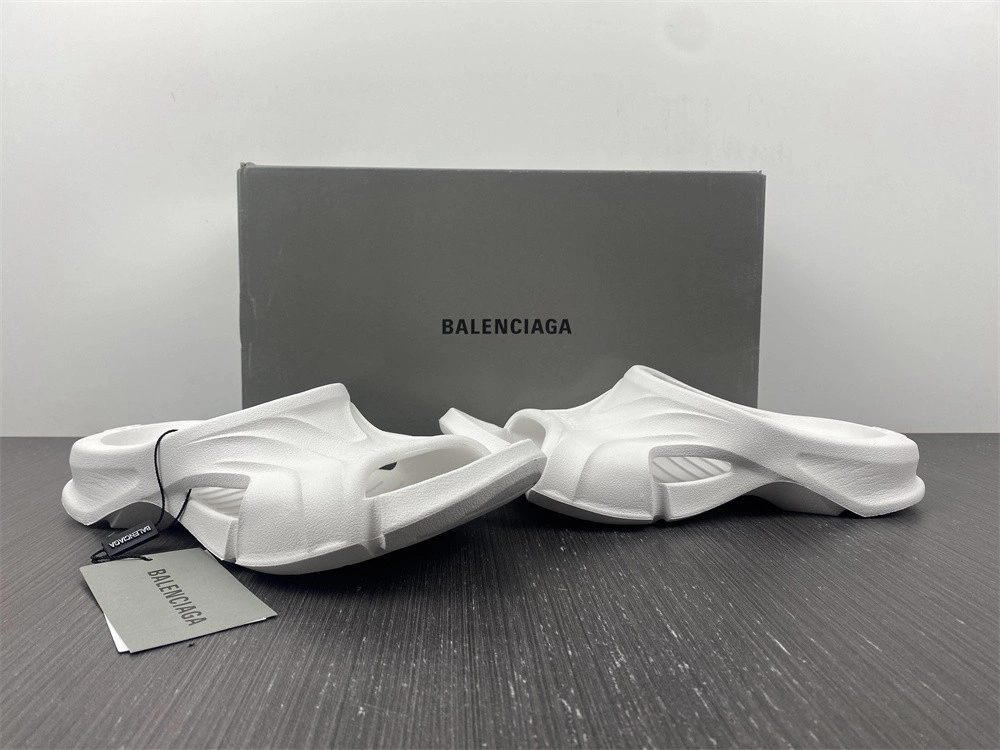 BALENCIAGA MOLD SLIDE SANDAL   653874W3CE29000