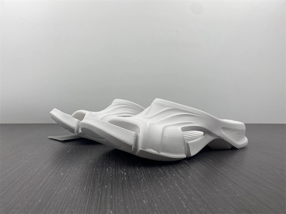 BALENCIAGA MOLD SLIDE SANDAL   653874W3CE29000