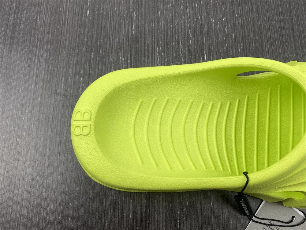 BALENCIAGA MOLD SLIDE SANDAL  Fluorescent green