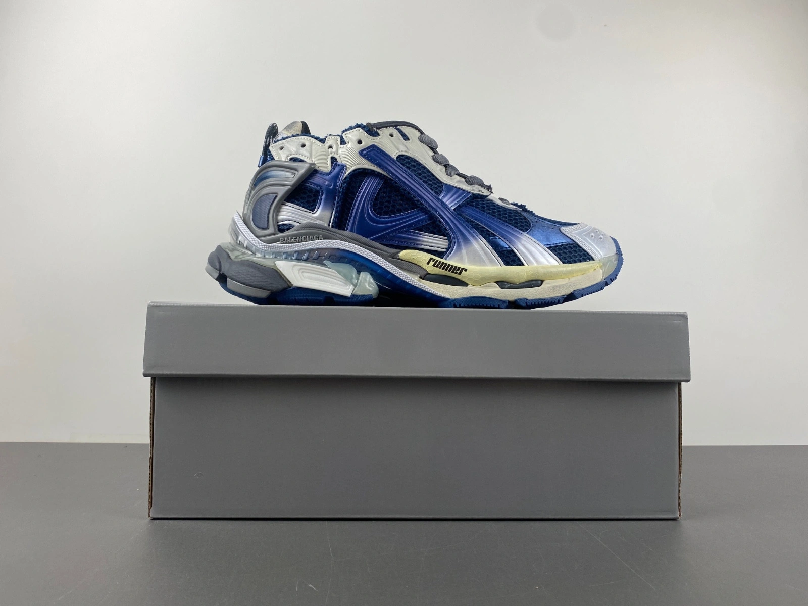 BALENCIAGA RUNNER SNEAKER