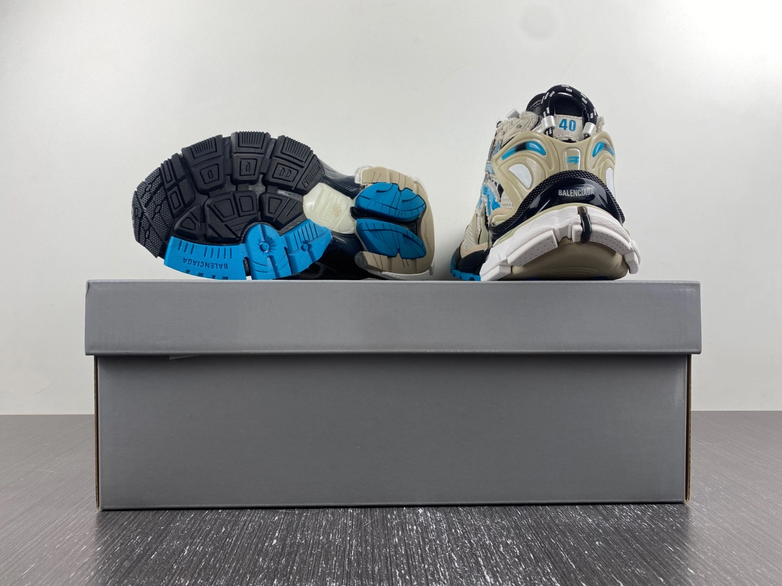 BALENCIAGA RUNNER SNEAKER