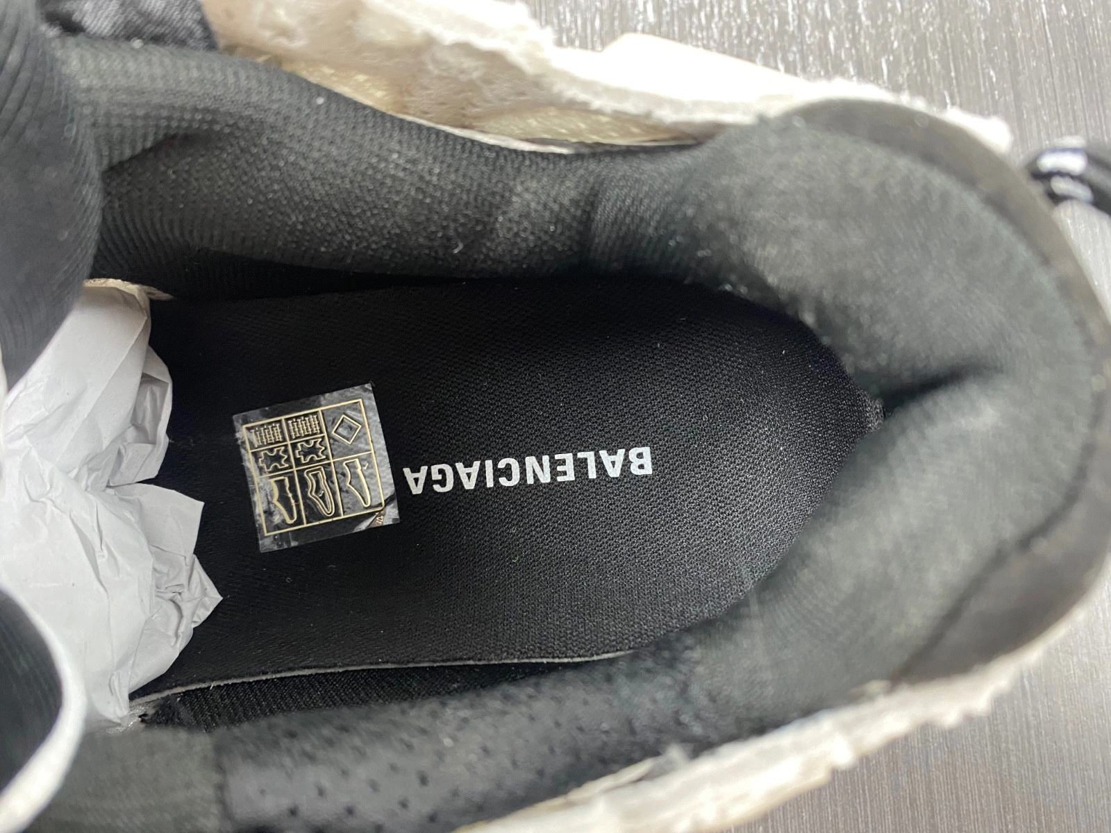 BALENCIAGA RUNNER SNEAKER