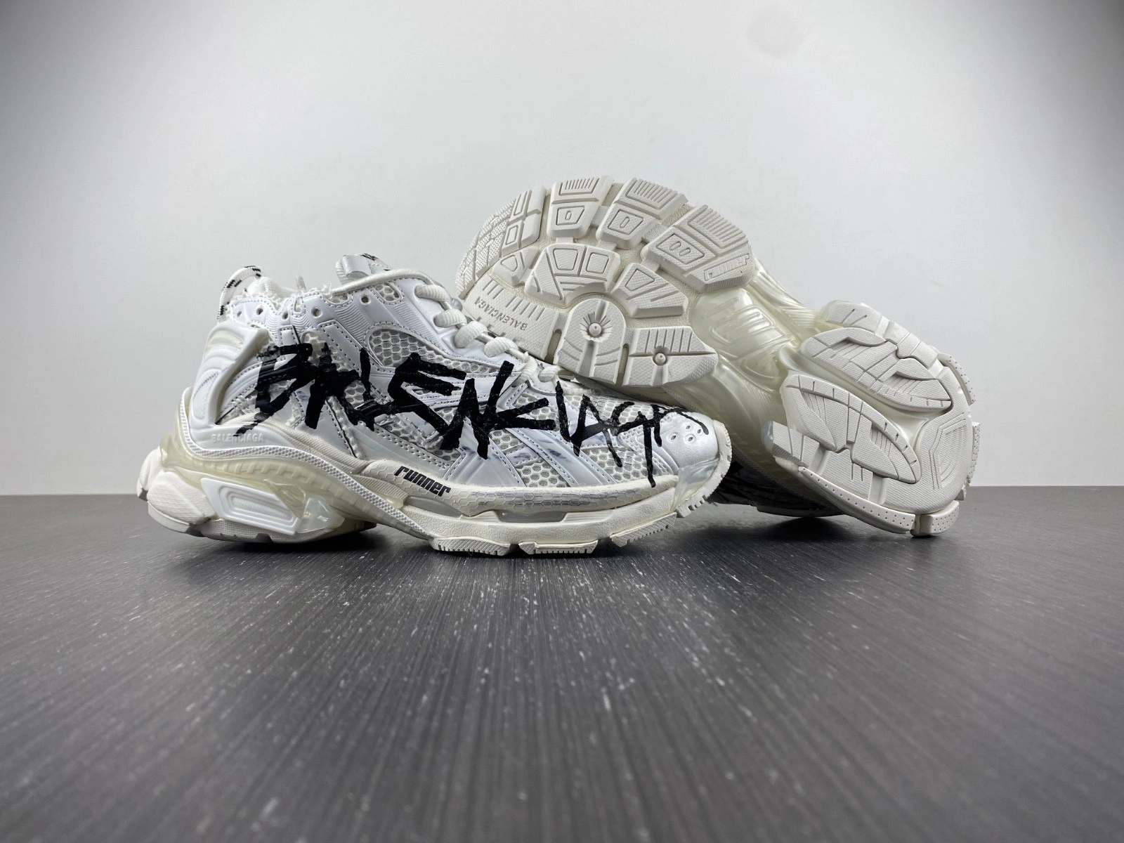 BALENCIAGA RUNNER SNEAKER