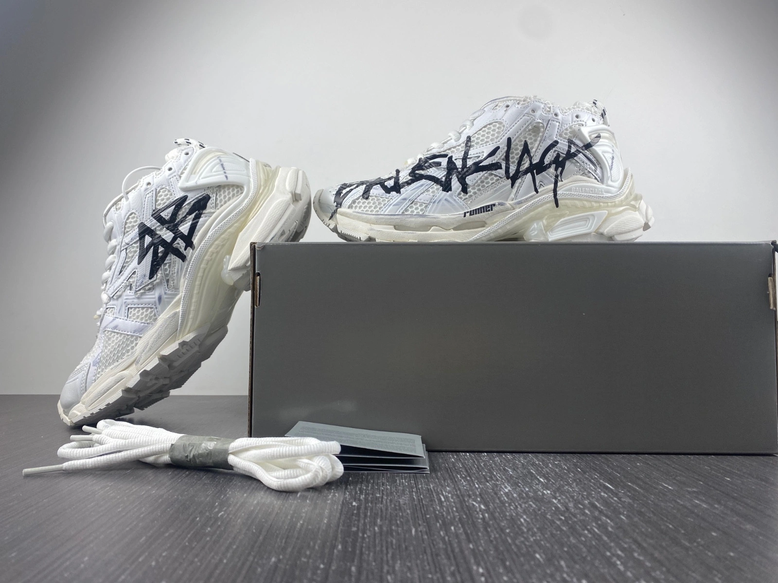 BALENCIAGA RUNNER SNEAKER