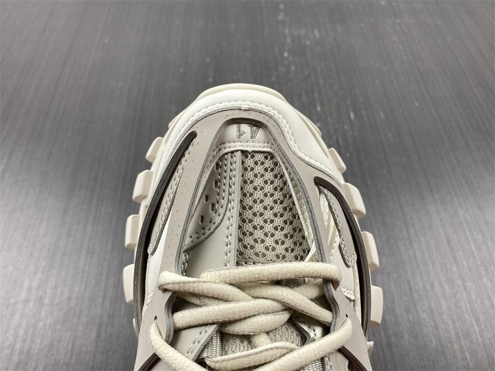 BALENCIAGA TRACK SNEAKER