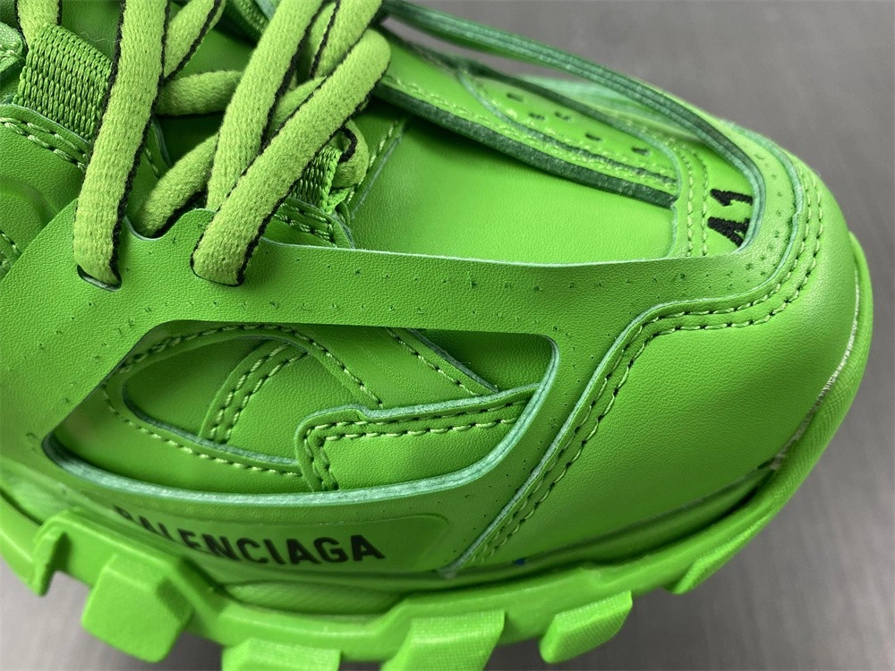 BALENCIAGA TRACK TRAINER GREEN 542023 W2LB1 3951