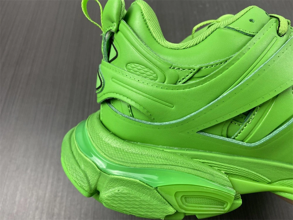 BALENCIAGA TRACK TRAINER GREEN 542023 W2LB1 3951