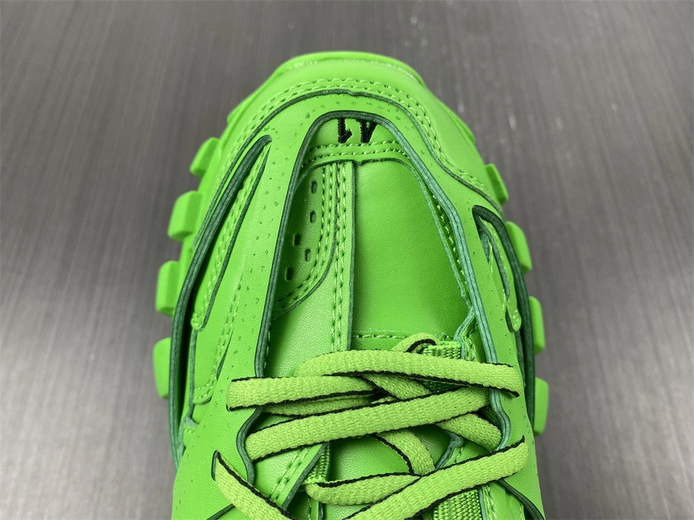 BALENCIAGA TRACK TRAINER GREEN 542023 W2LB1 3951
