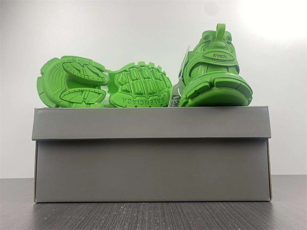BALENCIAGA TRACK TRAINER GREEN 542023 W2LB1 3951