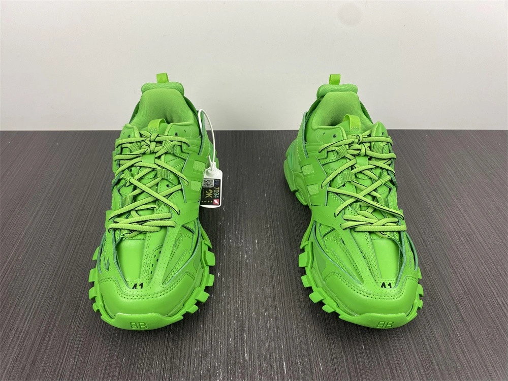 BALENCIAGA TRACK TRAINER GREEN 542023 W2LB1 3951